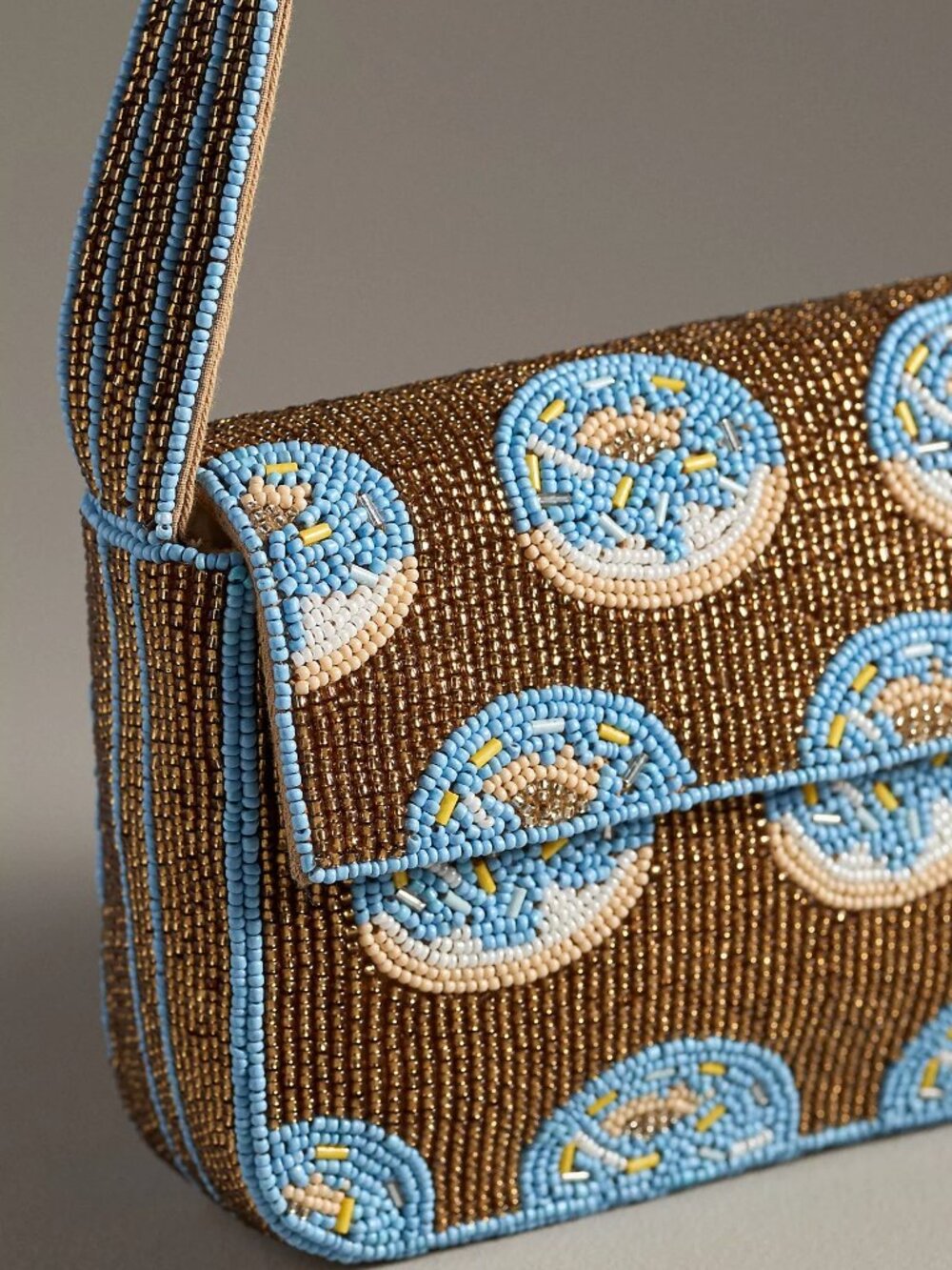 ANTHROPOLOGIE FIONA BEADED BAG FOOD & DRINK EDITION DONUTS - Picture 3 of 3